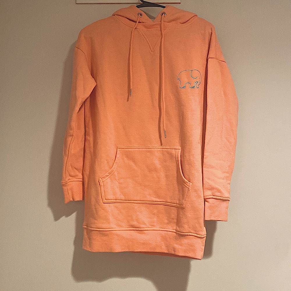 Ivory Ella oversized sweatshirt coral size XS + free stickers!